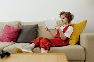 Zasady bezpiecznego korzystania z Internetu dla dzieci